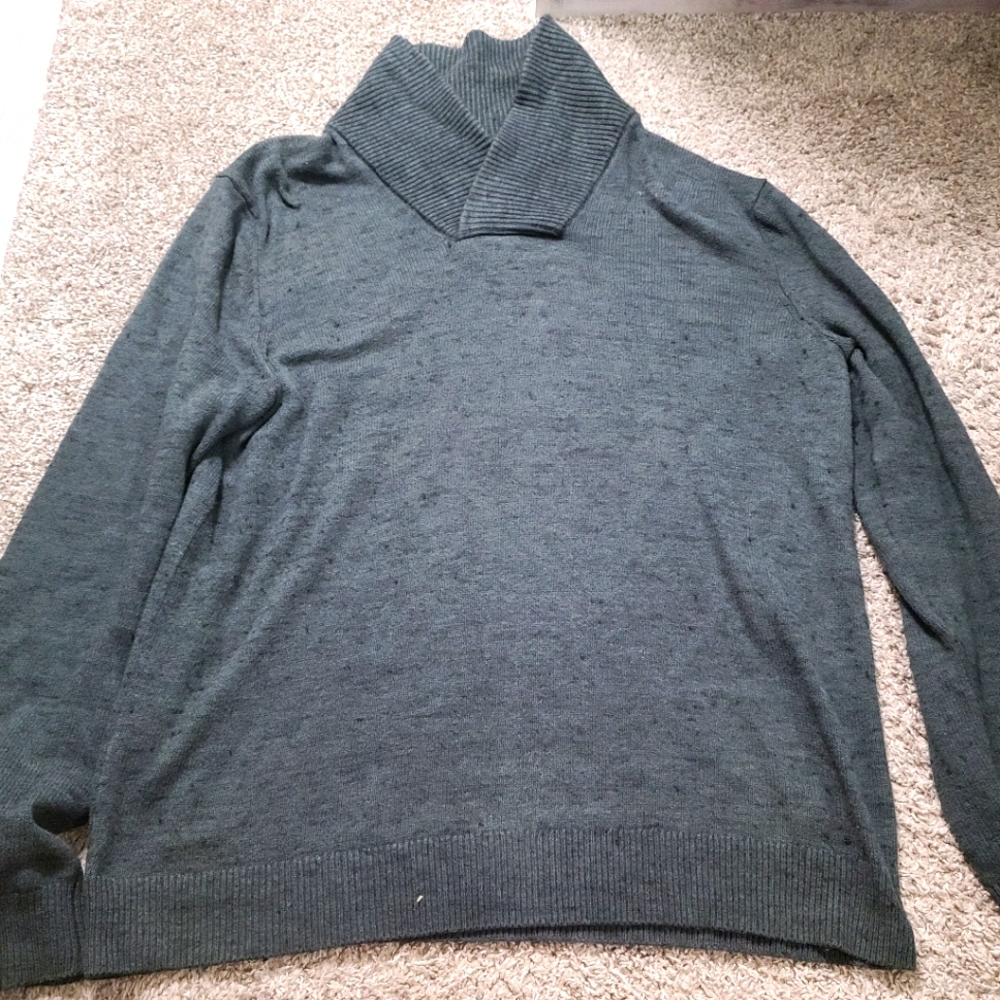 Banana Republic Large Sweater